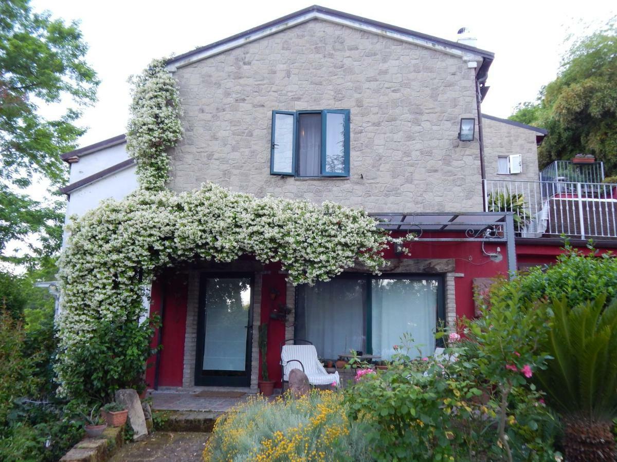 Hostal Il Borgo Antico Montefiore Conca Exterior foto
